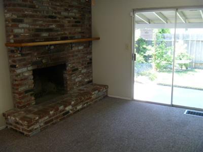 2100 W Corbin Ln, Lodi, CA 95242 photo 3