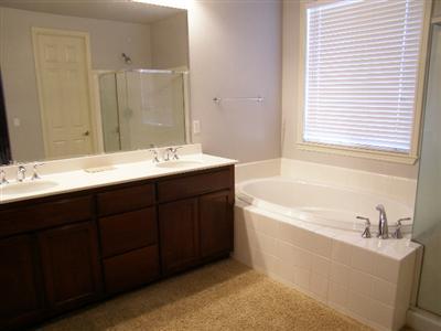3121 Knightsbridge Dr, Modesto, CA 95355 photo 12