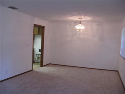 5695 Arrowhead Dr, Rocklin, CA 95677 photo 3