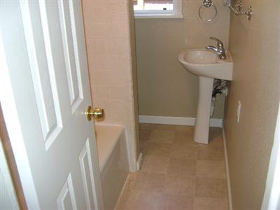 306 Semple St, Modesto, CA 95354 photo 4