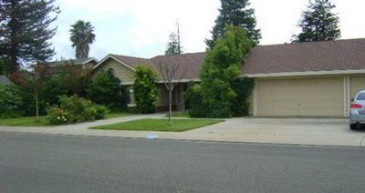 2424 Pine Ridge Dr, Modesto, CA 95351 photo 1