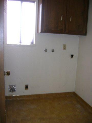 2424 Pine Ridge Dr, Modesto, CA 95351 photo 4