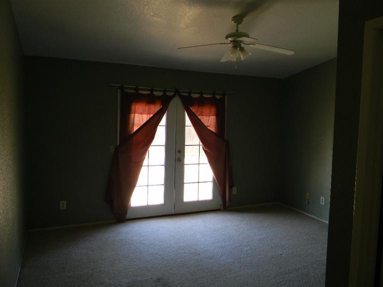 918 Ayers Ln, Galt, CA 95632 photo 8