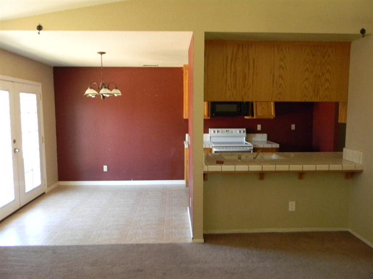 918 Ayers Ln, Galt, CA 95632 photo 4