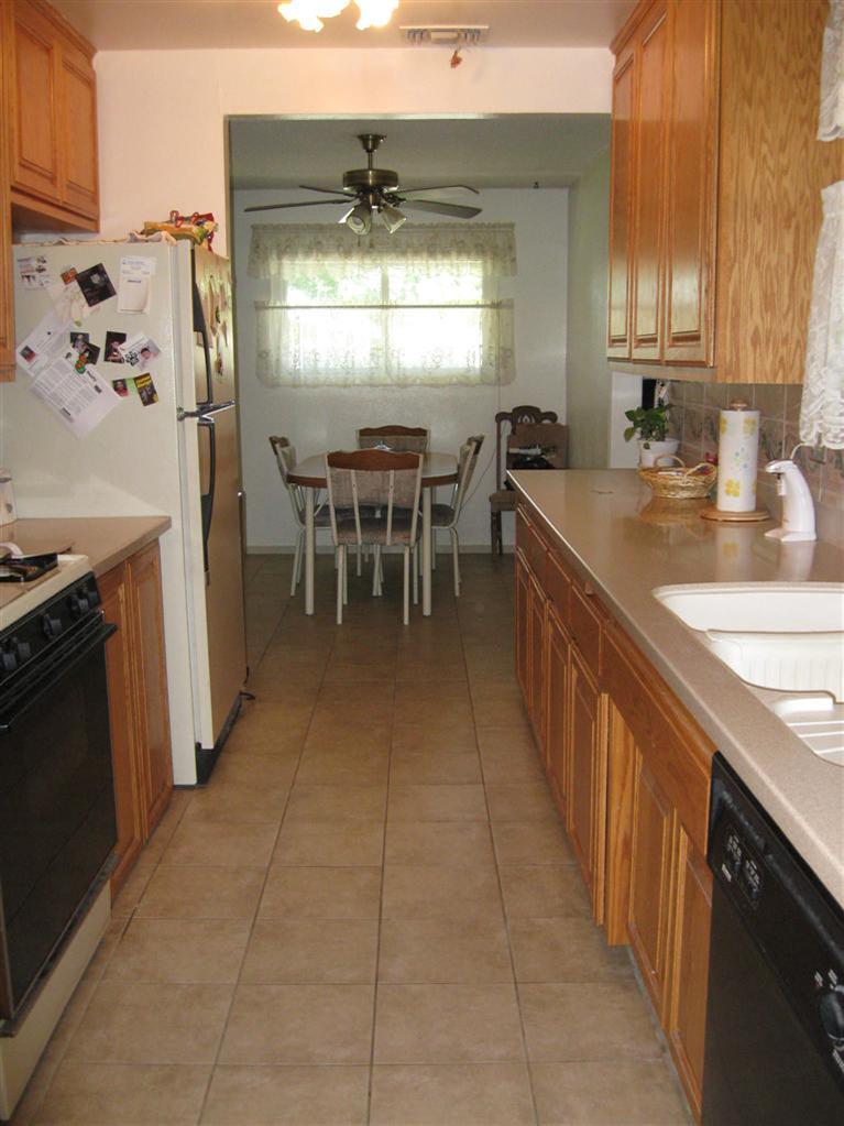 3231 Davidson Dr, Antelope, CA 95843 photo 4