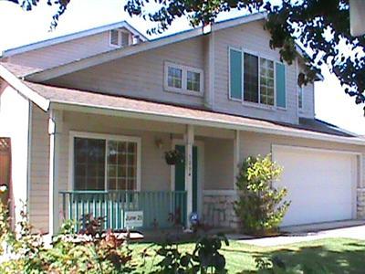 1004 Crater Ave, Modesto, CA 95351 photo 2