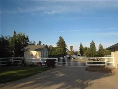 8108 Rivergreen Dr, Elverta, CA 95626 photo 4