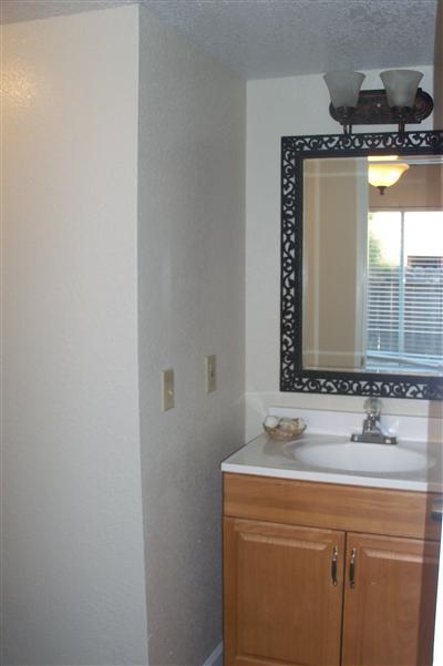 838 Lyonia Dr, Galt, CA 95632 photo 5