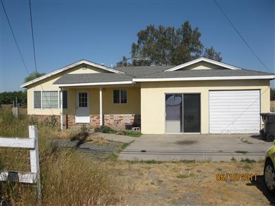 712 Hickman Rd, Hickman, CA 95323 photo 1