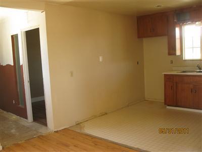 712 Hickman Rd, Hickman, CA 95323 photo 3