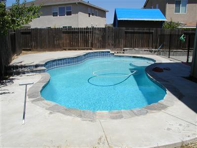 4220 Riggins Ct, Modesto, CA 95356 photo 2
