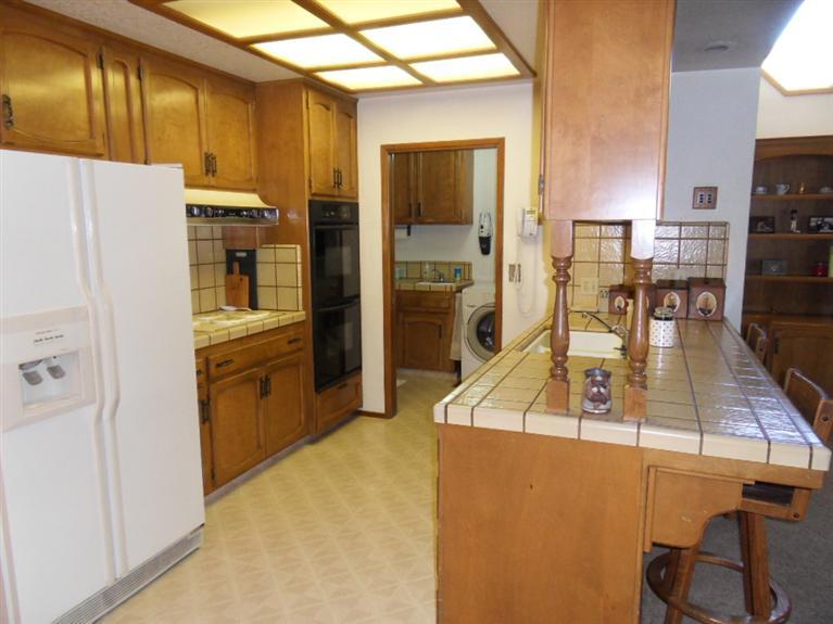 2420 Mack Ct, Modesto, CA 95358 photo 3