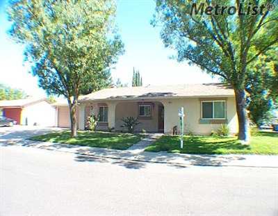 1901 Bart St, Modesto, CA 95358 photo 1