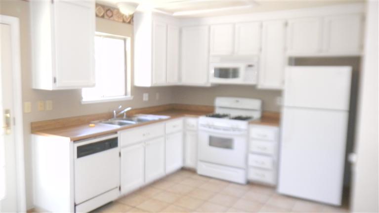 812 Altamont Ct, Modesto, CA 95358 photo 3