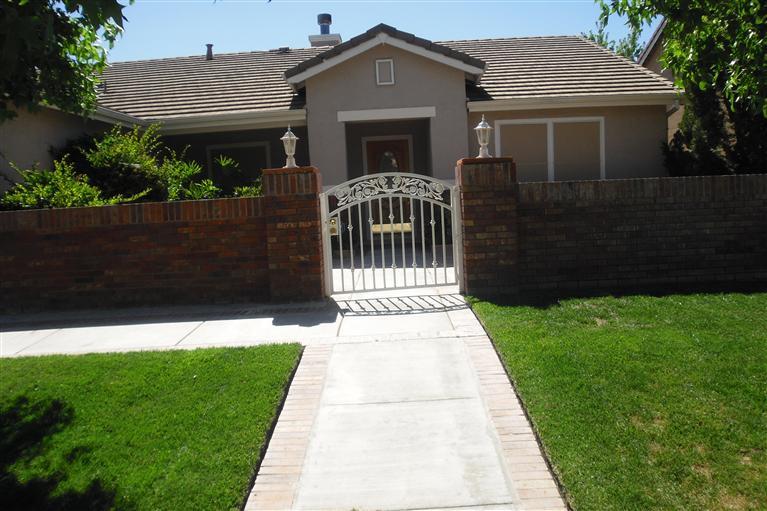 891 Ruess Rd, Ripon, CA 95366 photo 2