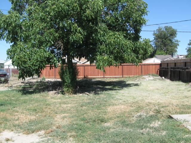 118 Church St, Modesto, CA 95357 photo 2
