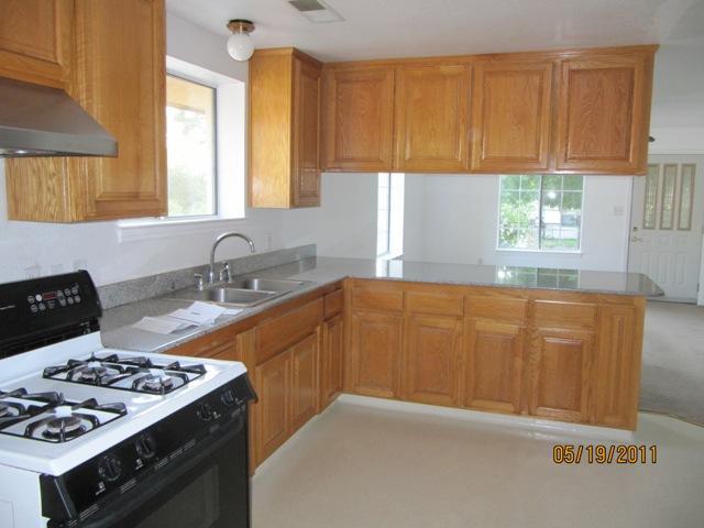 424 Ryder Way, Modesto, CA 95351 photo 2