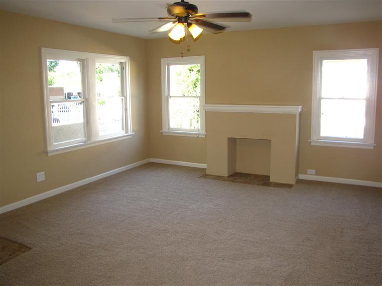 217 Linden St, Modesto, CA 95351 photo 4