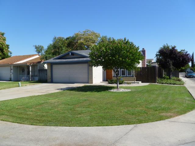 620 Stevenot Ct, Turlock, CA 95380 photo 3