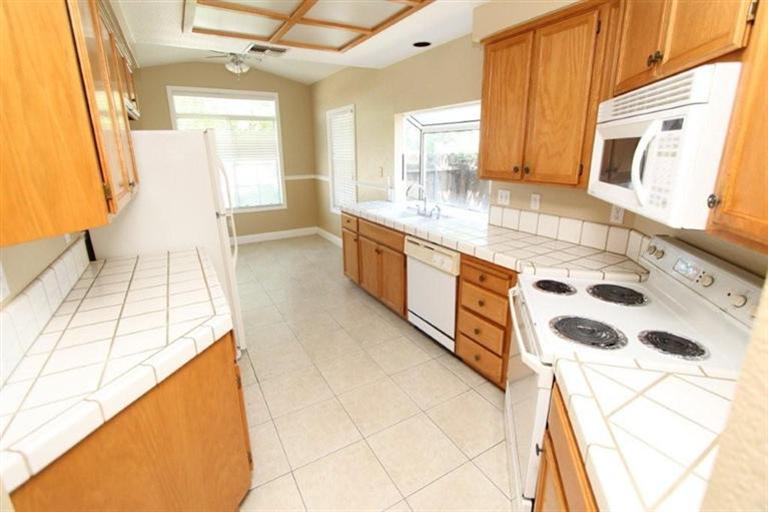 4112 Wind Meadow Ln, Salida, CA 95368 photo 4