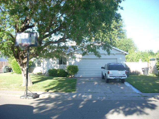 5004 Kahn St, Carmichael, CA 95608 photo 2