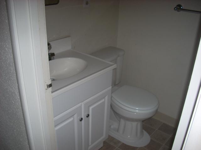 5004 Kahn St, Carmichael, CA 95608 photo 7