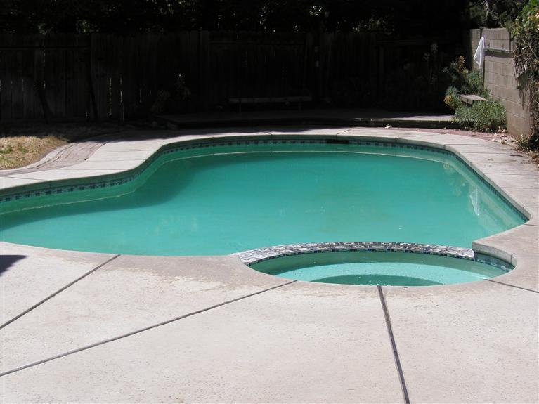 1444 Seneca Ct, Modesto, CA 95358 photo 2