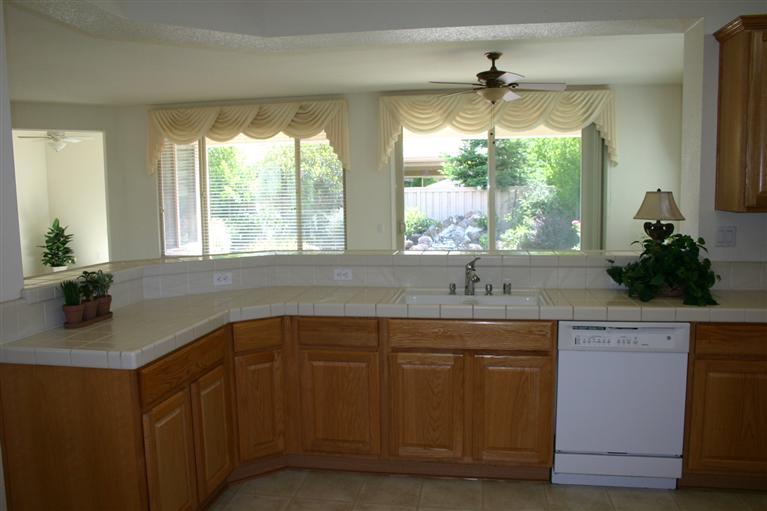 271 Saddlehorn Loop, Lincoln, CA 95648 photo 4