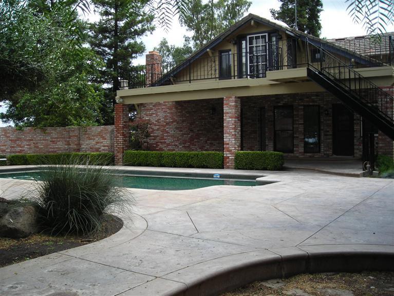 7000 E Harney Ln, Lodi, CA 95240 photo 1
