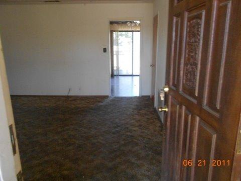 911 Elmo Ct, Manteca, CA 95336 photo 2