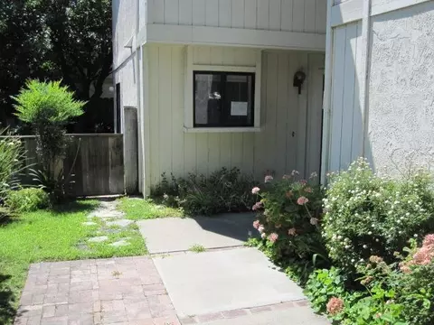 1345 Cory Ln, Manteca, CA 95336 photo 2