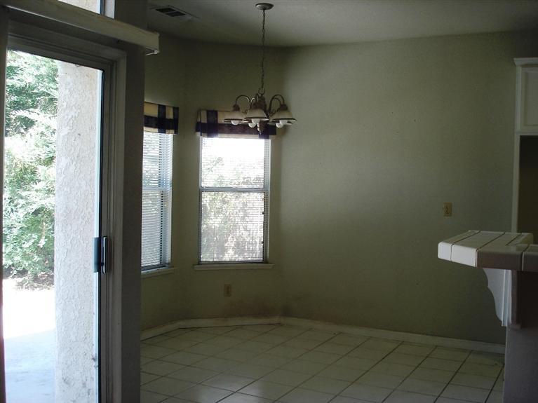 2205 Lantern Dr, Modesto, CA 95355 photo 5
