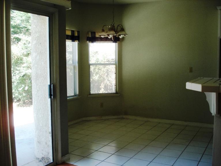 2205 Lantern Dr, Modesto, CA 95355 photo 3