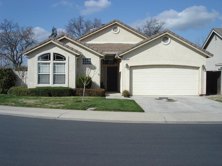 2205 Lantern Dr, Modesto, CA 95355 photo 1