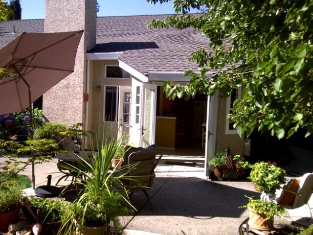 229 Keller Cir, Folsom, CA 95630 photo 2