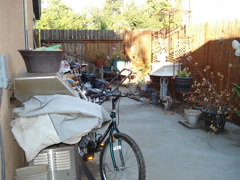 725 Ruess Rd, Ripon, CA 95366 photo 4