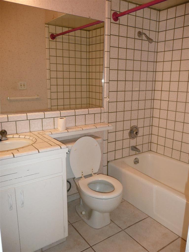 1805 Applegate Dr, Modesto, CA 95350 photo 9