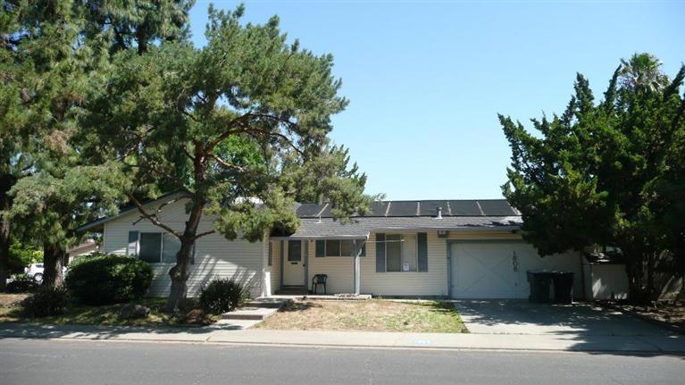 1805 Applegate Dr, Modesto, CA 95350 photo 1