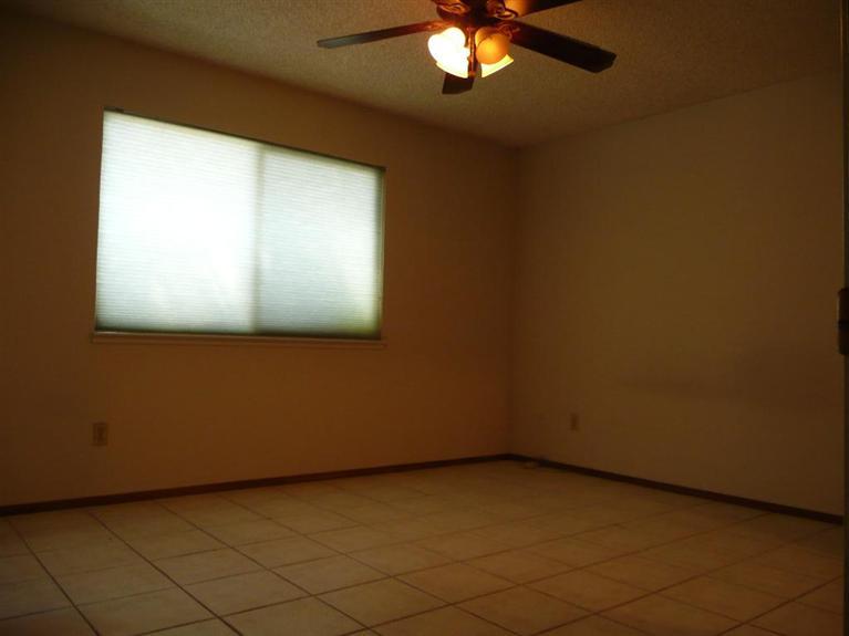 1805 Applegate Dr, Modesto, CA 95350 photo 8