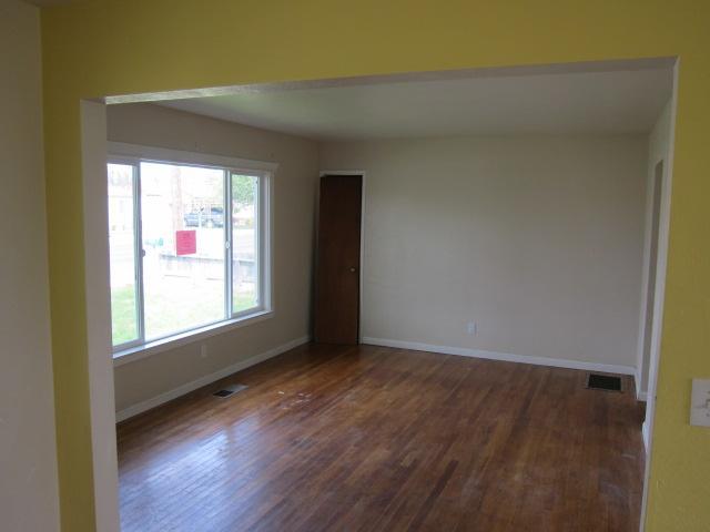 2036 7th St, Hughson, CA 95326 photo 4