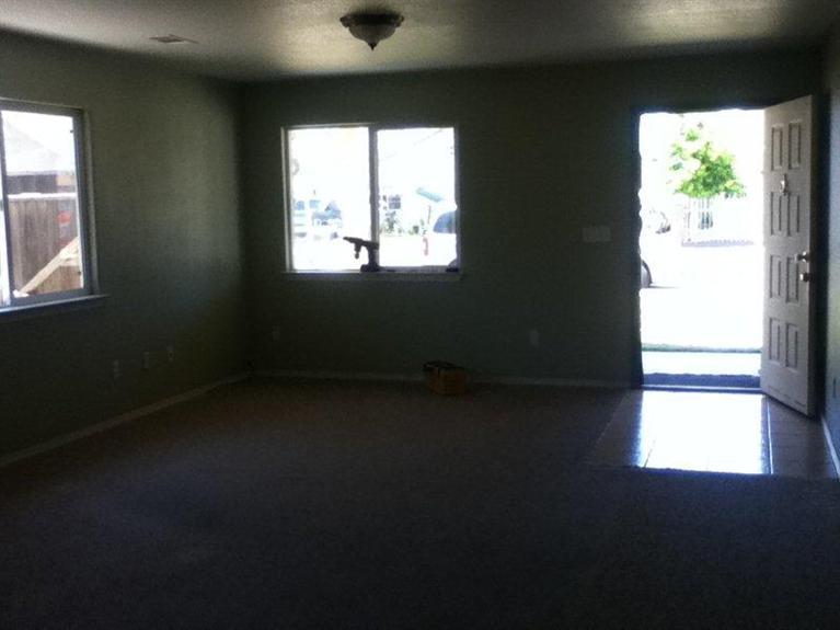 260 N West Ave, Turlock, CA 95380 photo 3