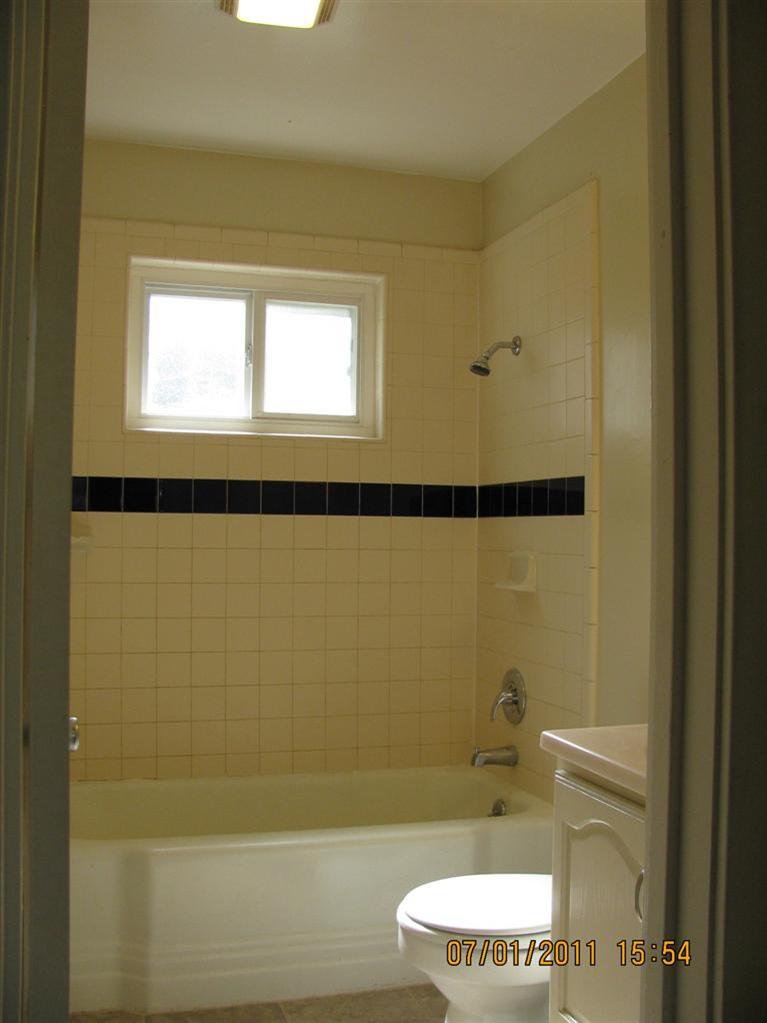 1905 Valle Vista Ave, Modesto, CA 95350 photo 8