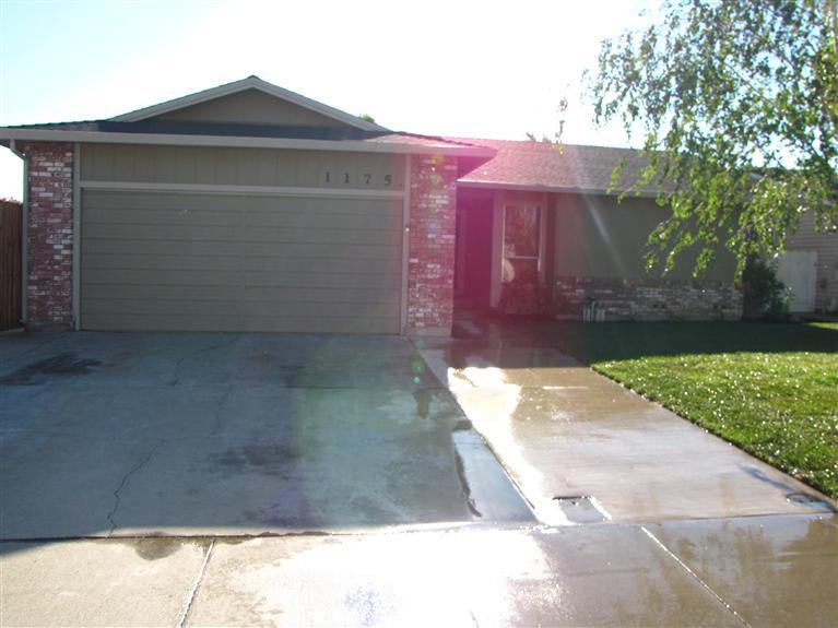 1175 Princeton Pl, Manteca, CA 95336 photo 1