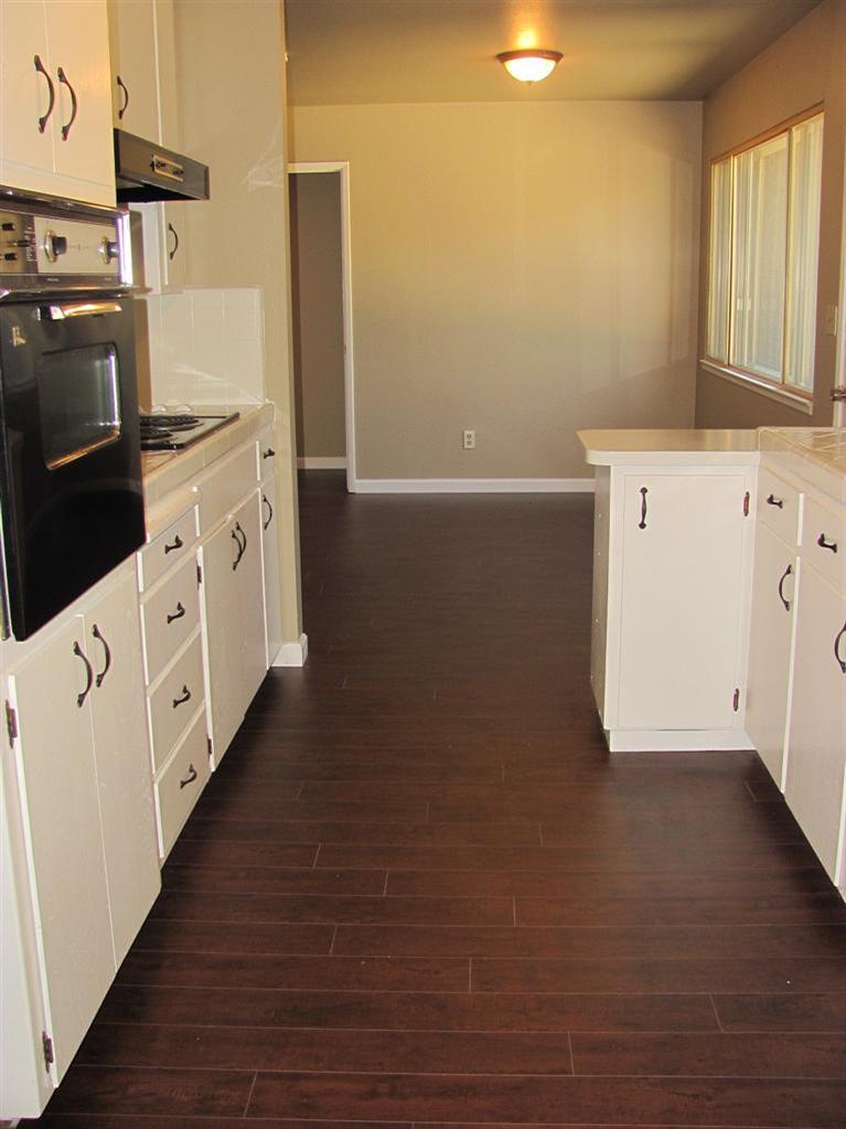 913 Edinburgh Dr, Modesto, CA 95350 photo 5