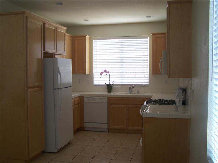 1805 Calaveras Ln, Tracy, CA 95377 photo 4