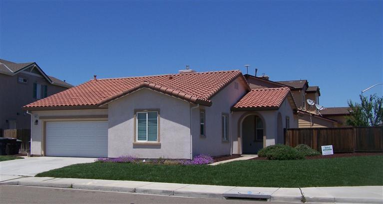 1805 Calaveras Ln, Tracy, CA 95377 photo 1
