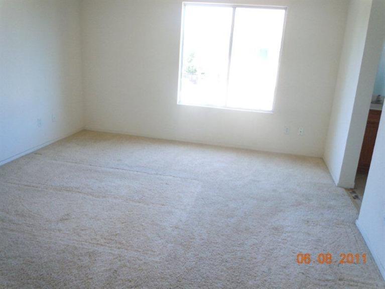 1219 Pipit Dr, Patterson, CA 95363 photo 4