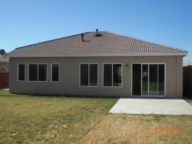 677 Rodeo Grounds Ct, Newman, CA 95360 photo 5