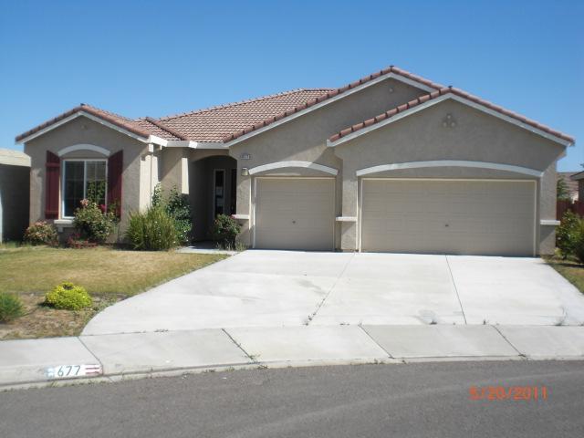 677 Rodeo Grounds Ct, Newman, CA 95360 photo 1