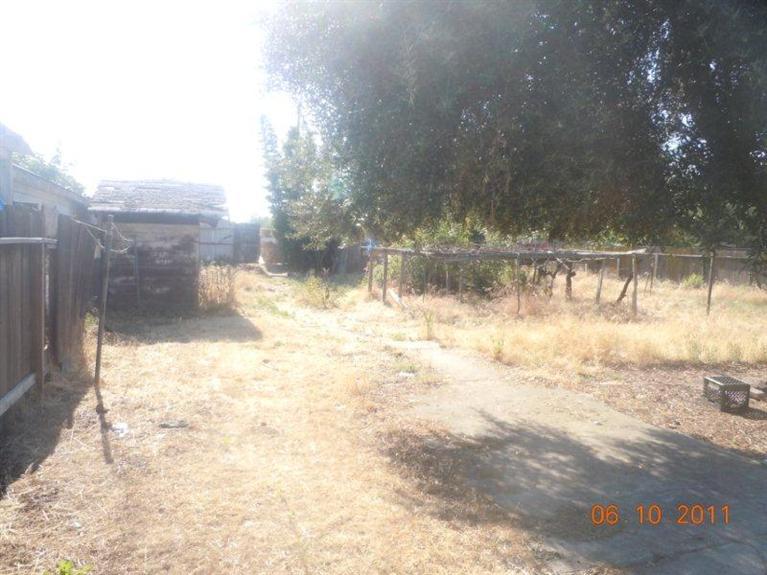 500 Marshall Ave, Modesto, CA 95351 photo 2